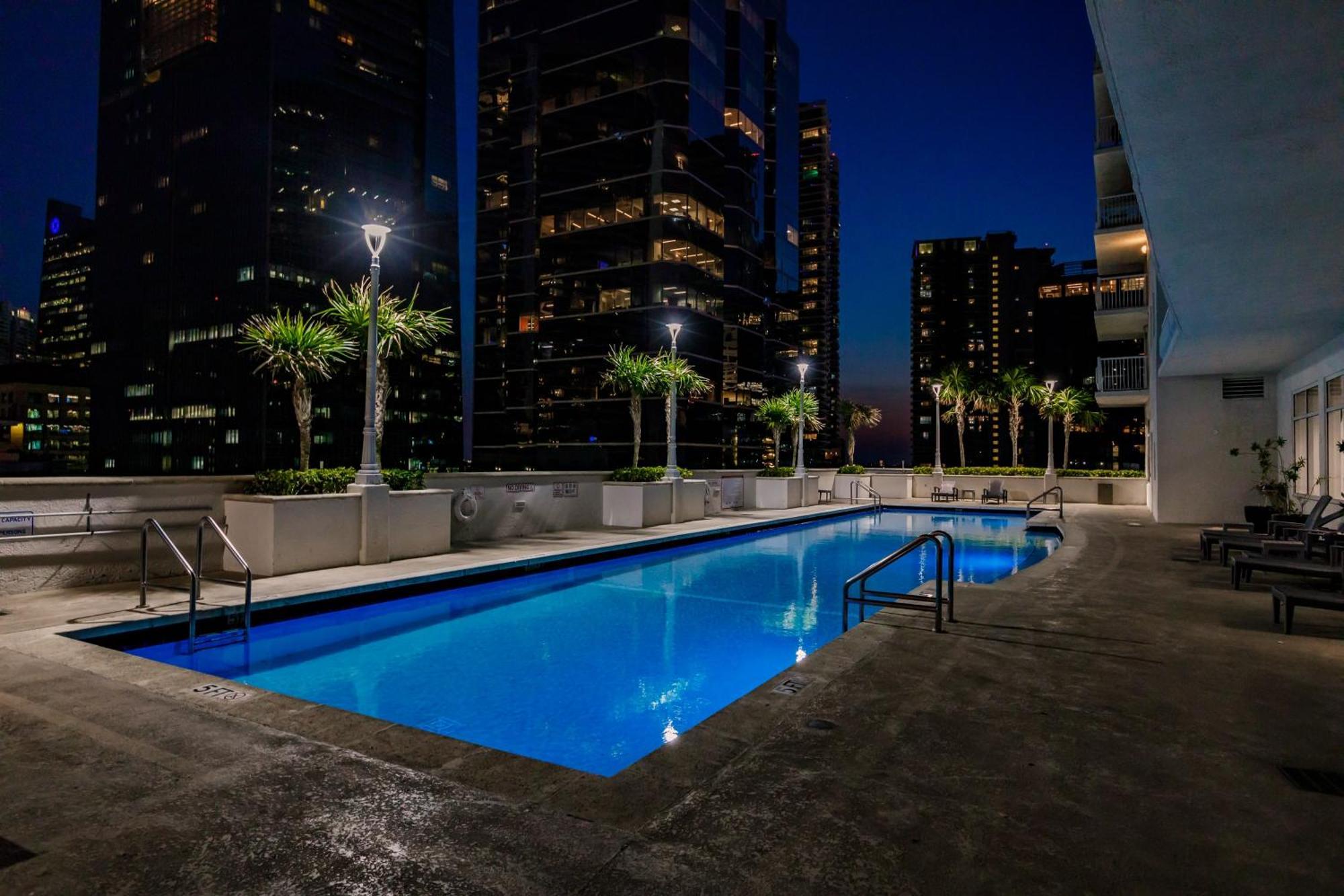 Upscale Brickell 3 Bedroom With Water Views And Free Parking Miami Exterior foto