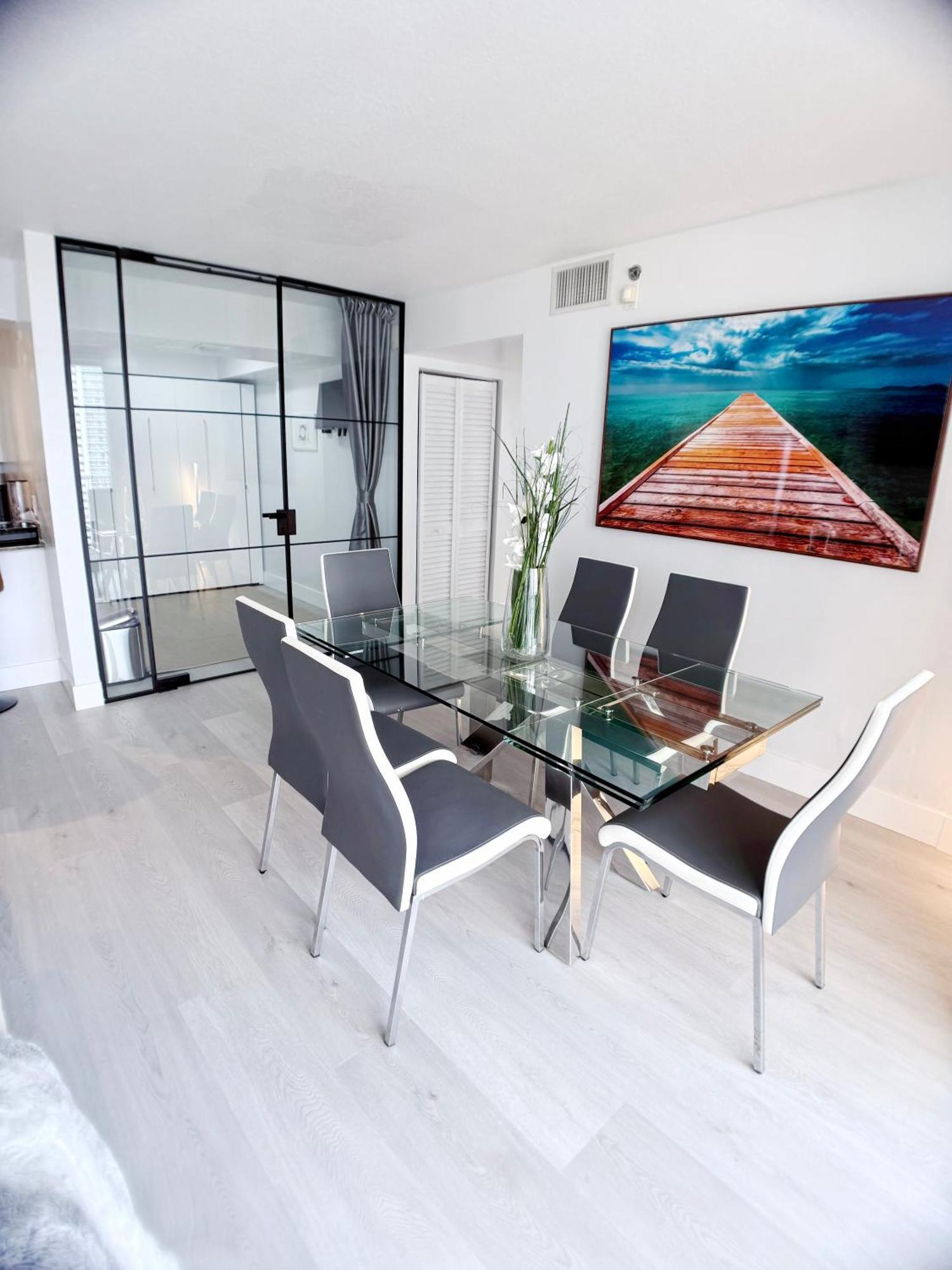 Upscale Brickell 3 Bedroom With Water Views And Free Parking Miami Exterior foto